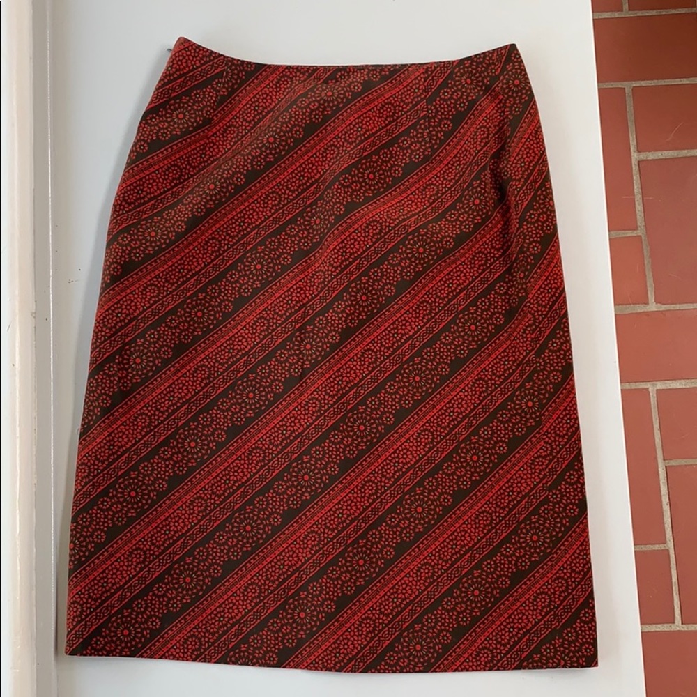 Skirt with side slit from Japan